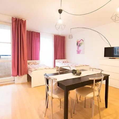 Ferienwohnung Happyestate Ul Biskupia Old Town Breslau Exterior foto